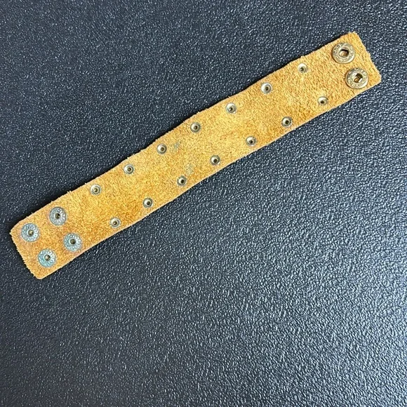 Gold Studded Brown Leather Bracelet - Picture 4 of 6